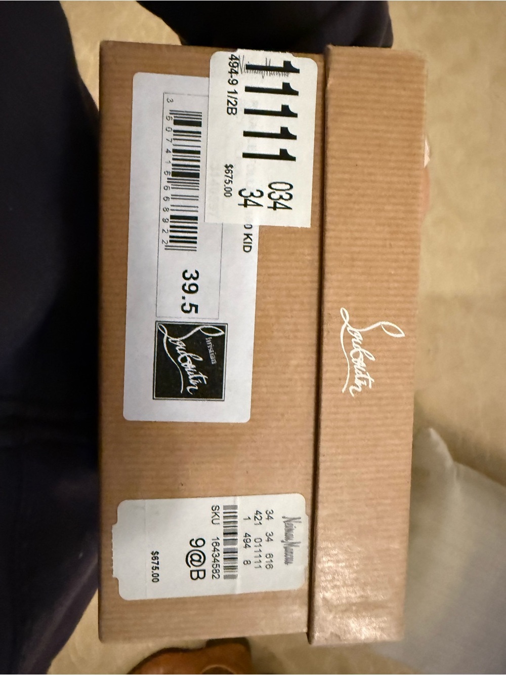Christian Louboutin Black Patent Pump with Signature Red Sole - Picture 4 of 7